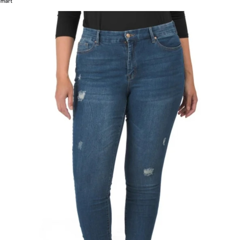 Nanette Belle Slim Straight Jeans
